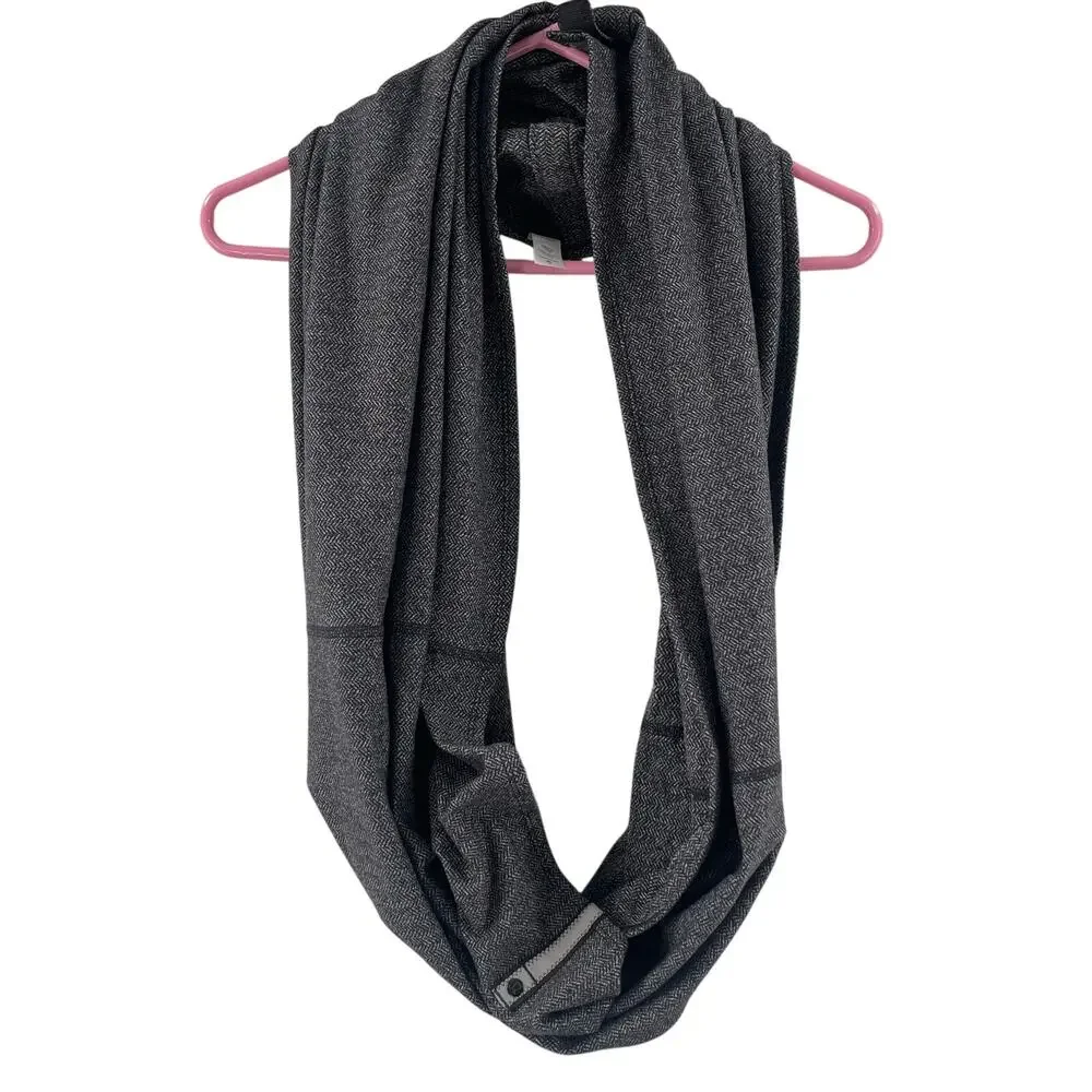 LULULEMON Vinyasa Scarf Wrap Buttons Multi-Way One Size Black Gray Stretch O/S